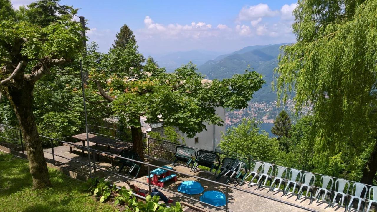Hotel Capanna C.A.O. Brunate Zewnętrze zdjęcie