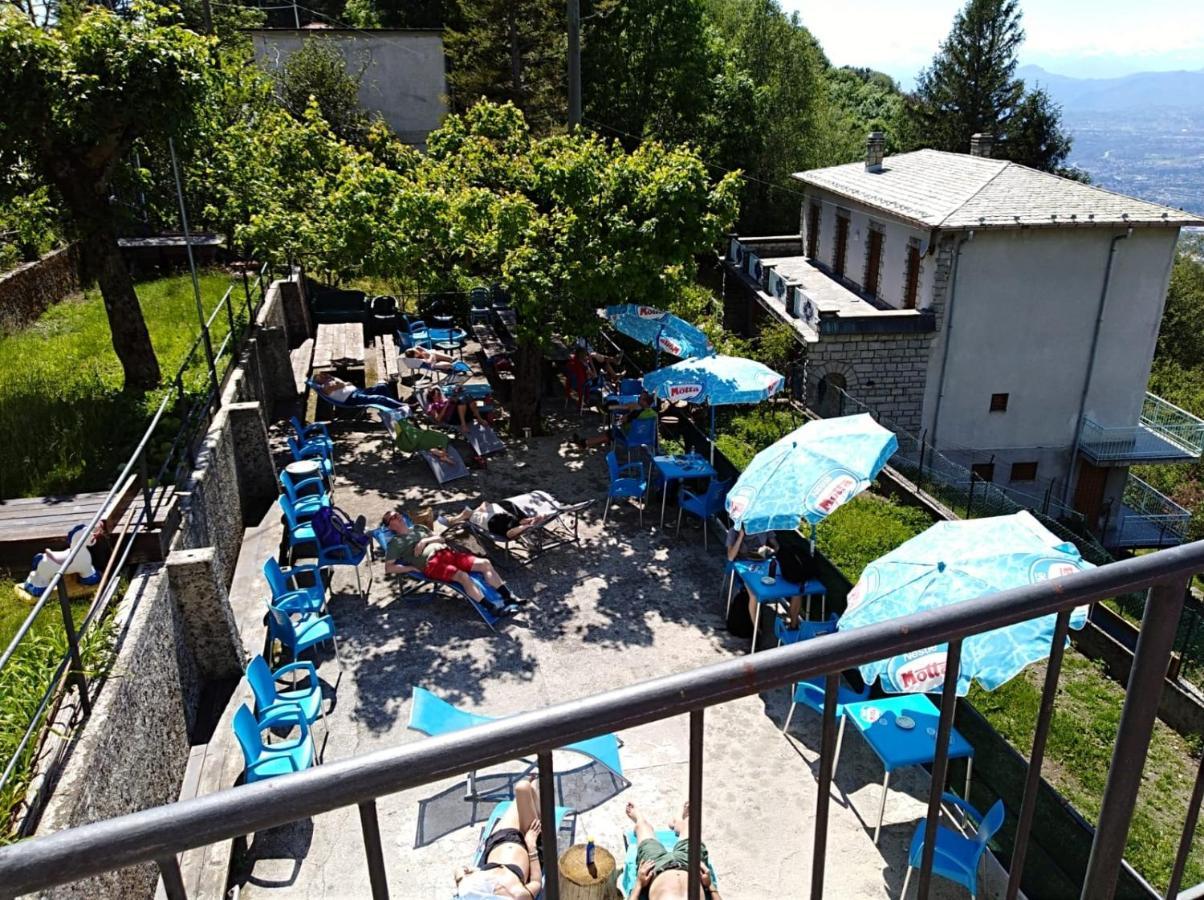 Hotel Capanna C.A.O. Brunate Zewnętrze zdjęcie